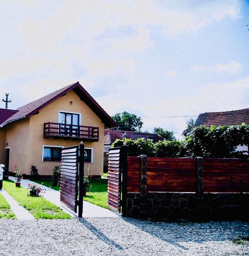Отель Casa Ardeleana Ucea Ucea de Sus Экстерьер фото